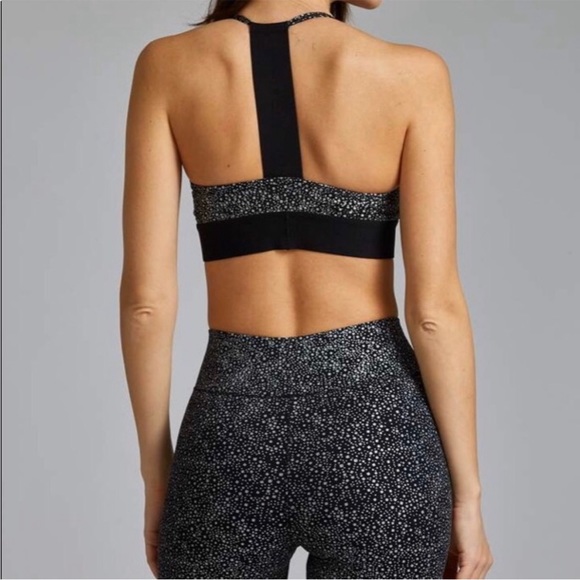 Noli Yoga Ultra Reflective Set - Picture 4 of 7